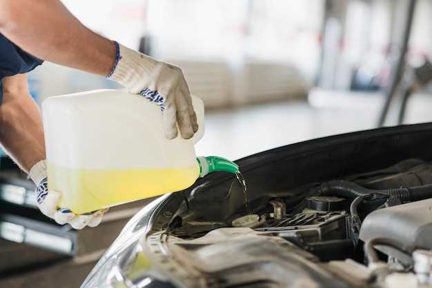 Qué líquidos revisar regularmente en el coche